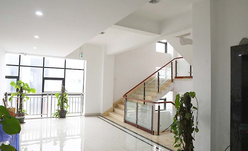โรงงาน